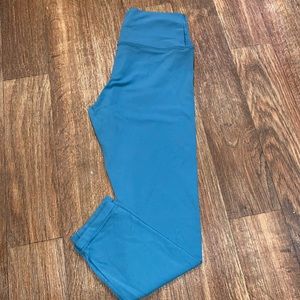 Like New Athleta Transcend 7/8 Tight in Borealis Green